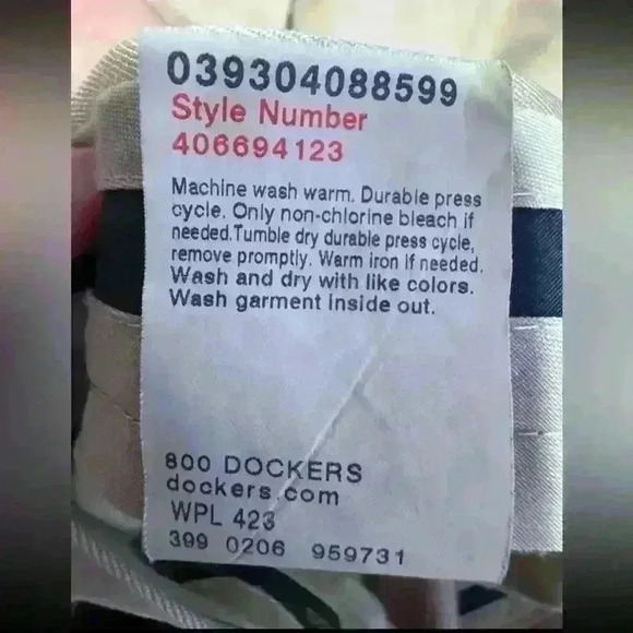 Dockers Men's Classic Fit Pleated Khakis Pants Beige W36 L32 Style 406694123 - Picture 8 of 8